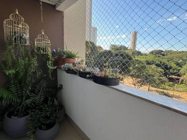 #199 - Apartamento para Venda em Goiânia - GO